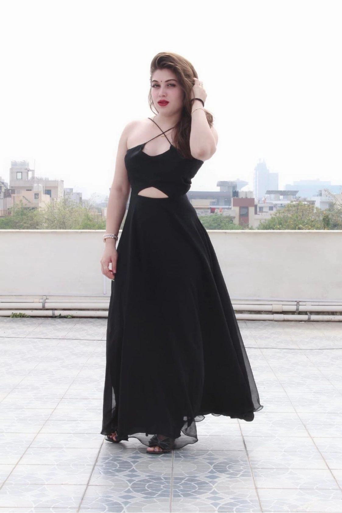 Nisha - Delhi Escort