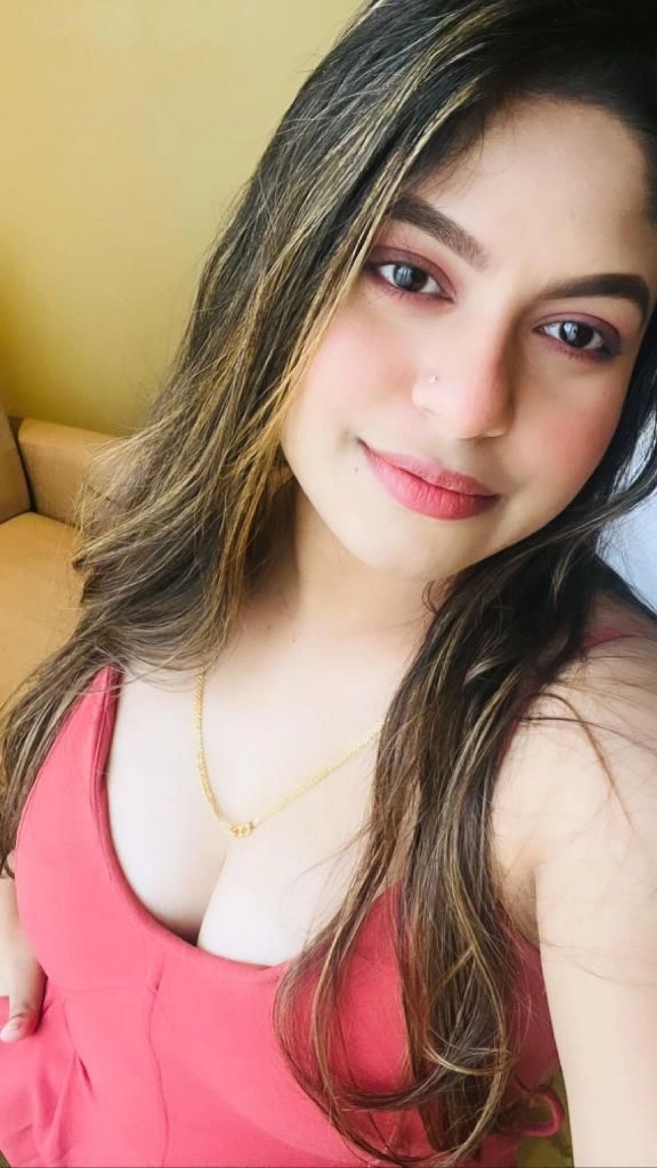 Roshni - Delhi Call Girl